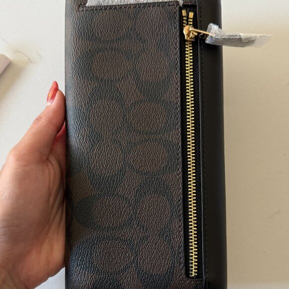 Slim Trifold Wallet In Signature Canvas - Picture 2 of 5